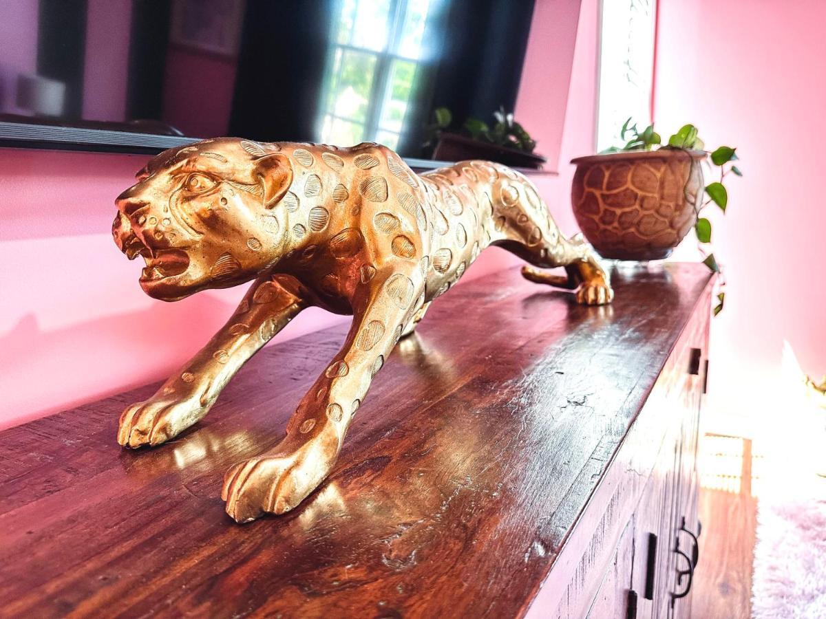 Holiday home Dreaming With Dolly - Luxe Near Broadway *